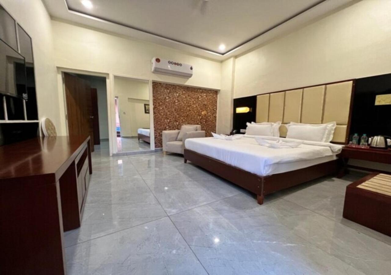 One Earth Santu Eco Resort Бхавнагар Екстер'єр фото